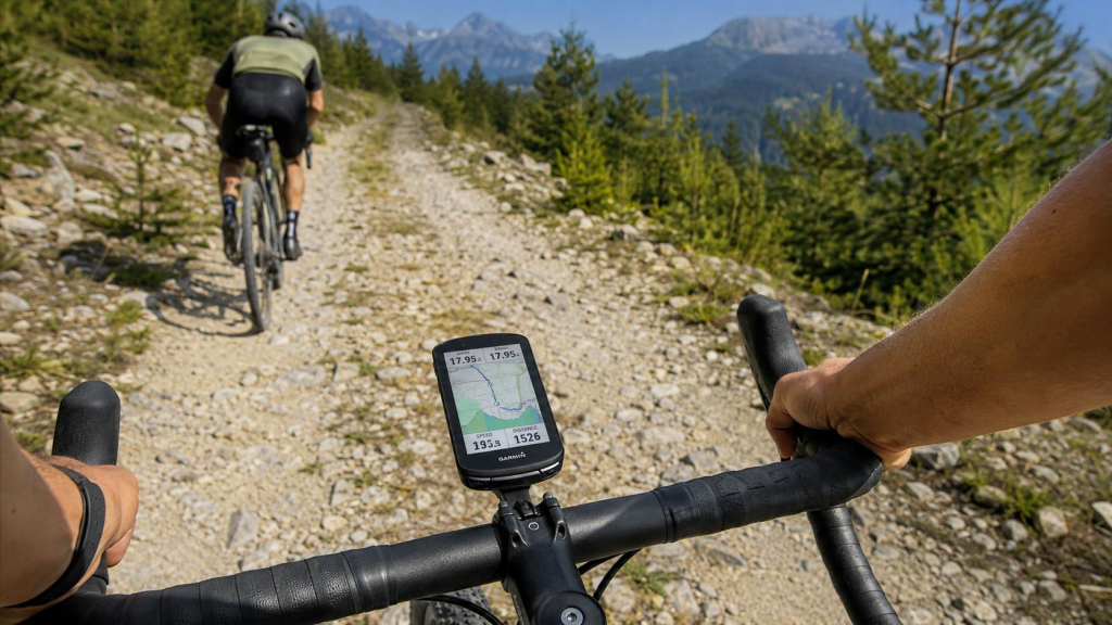 Велонавигатор Garmin на горной трассе