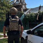 У Кам’янському районі поліція доставила до лікарні подружжя, яке постраждало від атаки безпілотника
