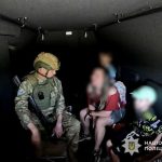 Під атаками FPV: «Білі янголи» за день вивезли з Дніпропетровщини дві сім’ї з дітьми