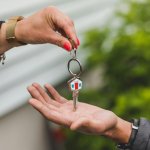 Відшкодування витрат на ЖКГ для переселенців 2026