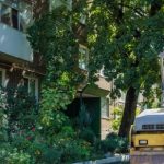 У Кам’янському оновили внутрішньоквартальні дороги поруч із будинками на вулицях Олени Пчілки та Максима Чиженка