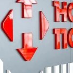 У Дніпрі жінка записала відео, як її зачиняли в Новій пошті під час повітряної тривоги