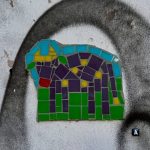 Мікроарт із мозаїчною корівкою на відкритому просторі: новий витвір у Дніпрі