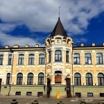 Погода в Дніпрі та області 2 жовтня: ясно, до +20° і заморозки на ґрунті