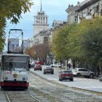 У Кам’янському сьогодні тимчасово перекриють трамвайний рух у зв’язку з ремонтом зупинок на площі Софії Шаповалової